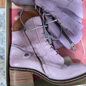 AS98 Lilac Lace-up Combat Booties size EU37